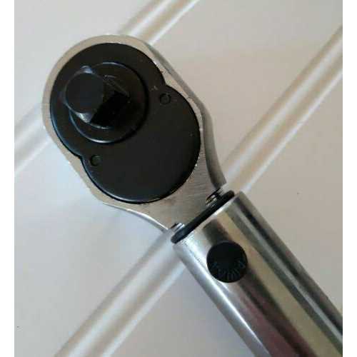 Pittsburgh Pro 3/8 in. Drive 5-80 ft. lb. Click Torque Wrench 63880 - Image 3