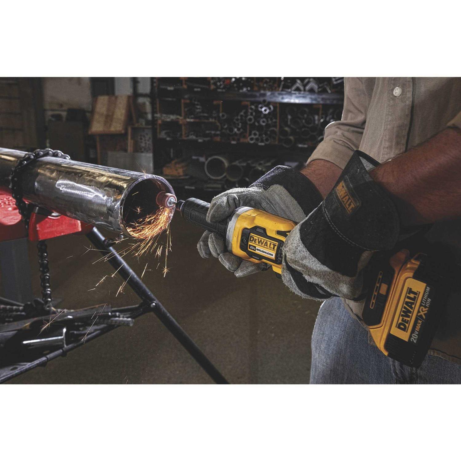 DEWALT 20V MAX Variable Speed Die Grinder DCG426B - Image 4