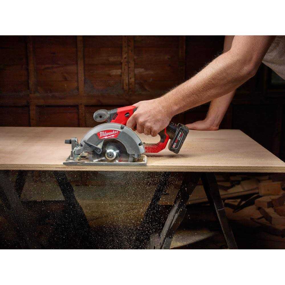 Milwaukee 2530-20 M12 FUEL Circular Saw - Image 4