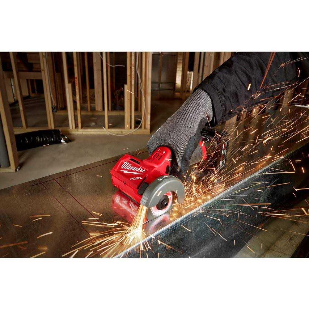 Milwaukee M12 FUEL 3 in. Lithium-Ion Brushless Cordless Cut Off Saw Kit with M12 - Image 2