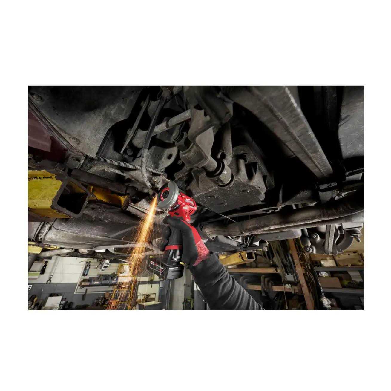 Milwaukee M12 FUEL 3 in. Lithium-Ion Brushless Cordless Cut Off Saw Kit with M12 - Image 5