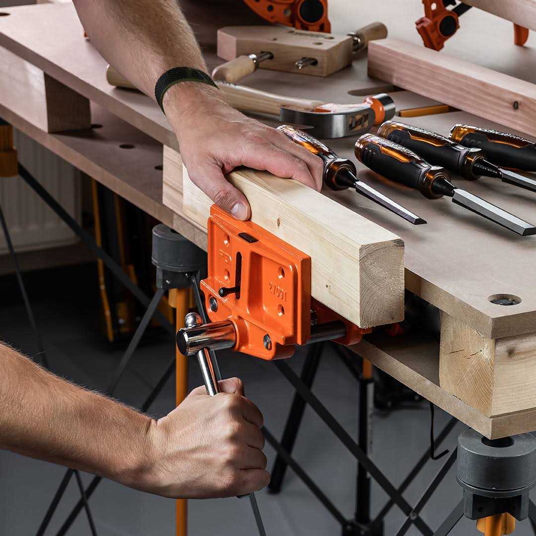 Pony Jorgensen 27091 Medium Duty Woodworker's Vise - Image 3