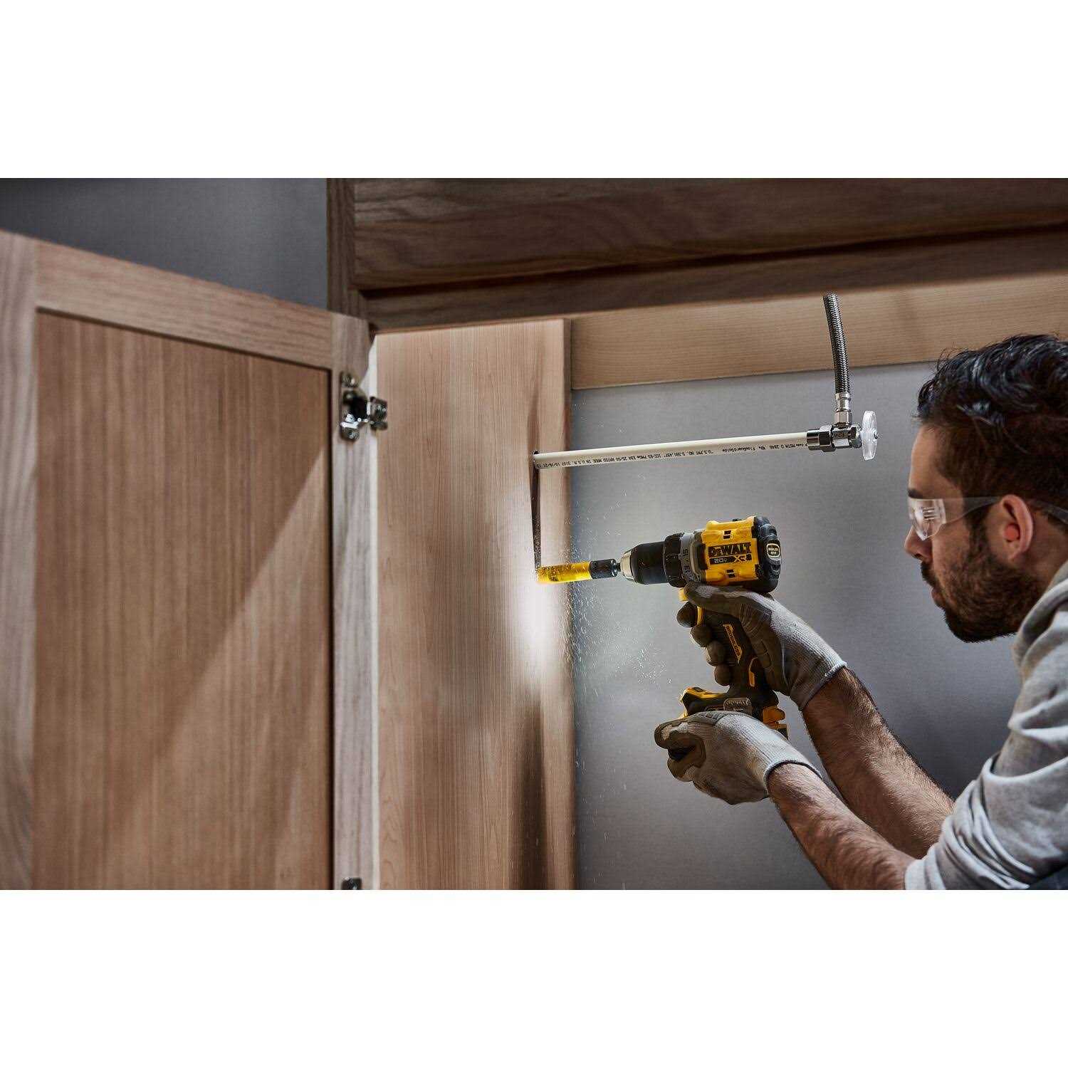 DEWALT 20V MAX XR Brushless Cordless Drill/Driver Kit DCD800D1E1 - Image 5