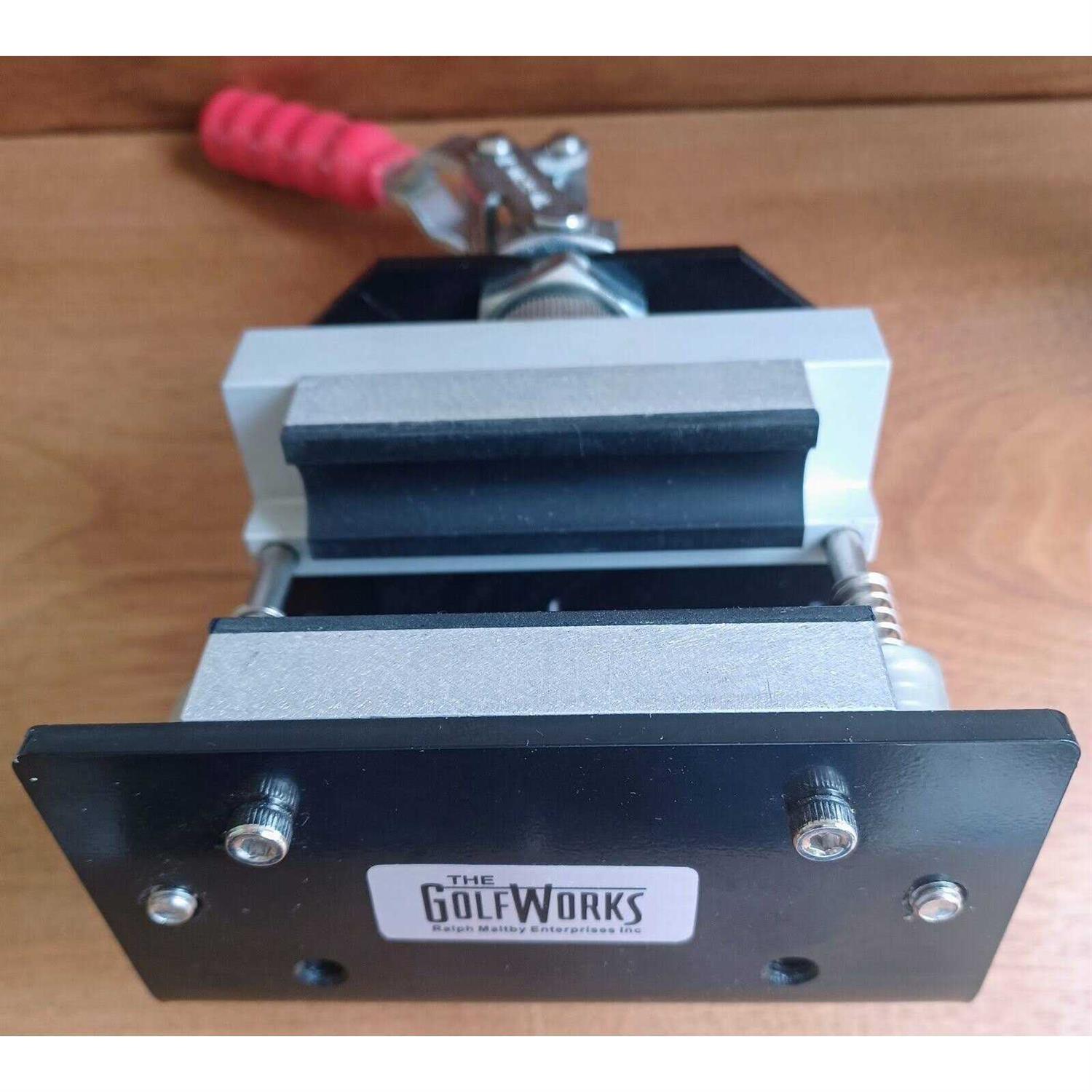 GolfWorks Quick Shaft Clamp Golf Club Regrip Vise Tool - Image 5
