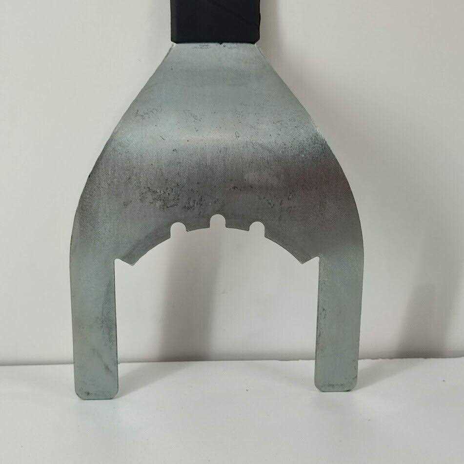 Husky 410-074-0111 Universal Sink Drain Wrench - Image 3