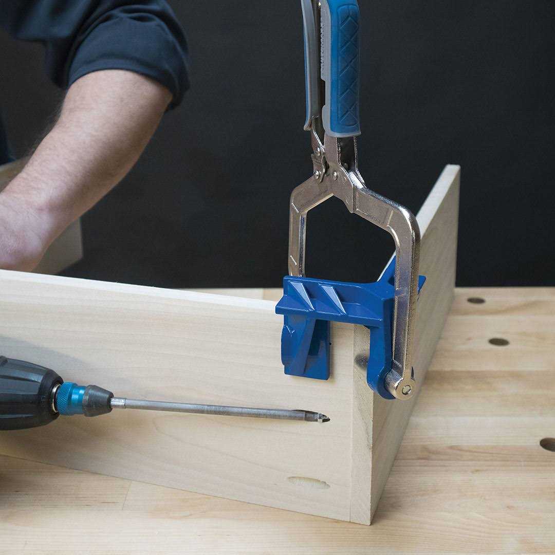 Kreg 90-Degree Corner Clamp KHCCC - Image 3