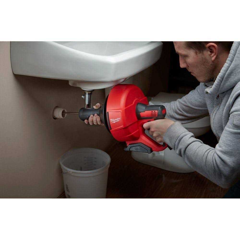 Milwaukee M12 12V Lithium-Ion Cordless Auger Snake Drain Cleaning Kit - Image 5