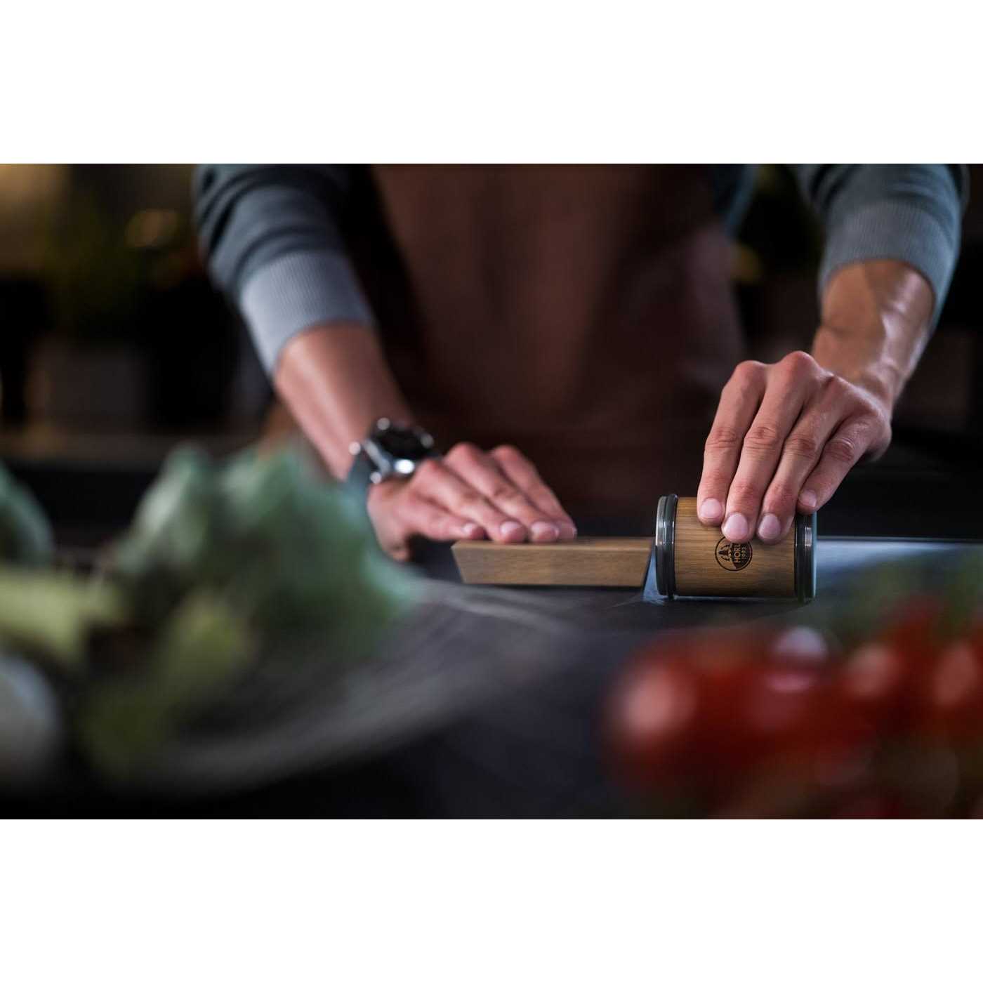 Horl 2 Oak Rolling Knife Sharpener Engineered in Germany for Straight Edge with Industry Diamonds for Steel of any hardness and Magnetic Angle - Image 5