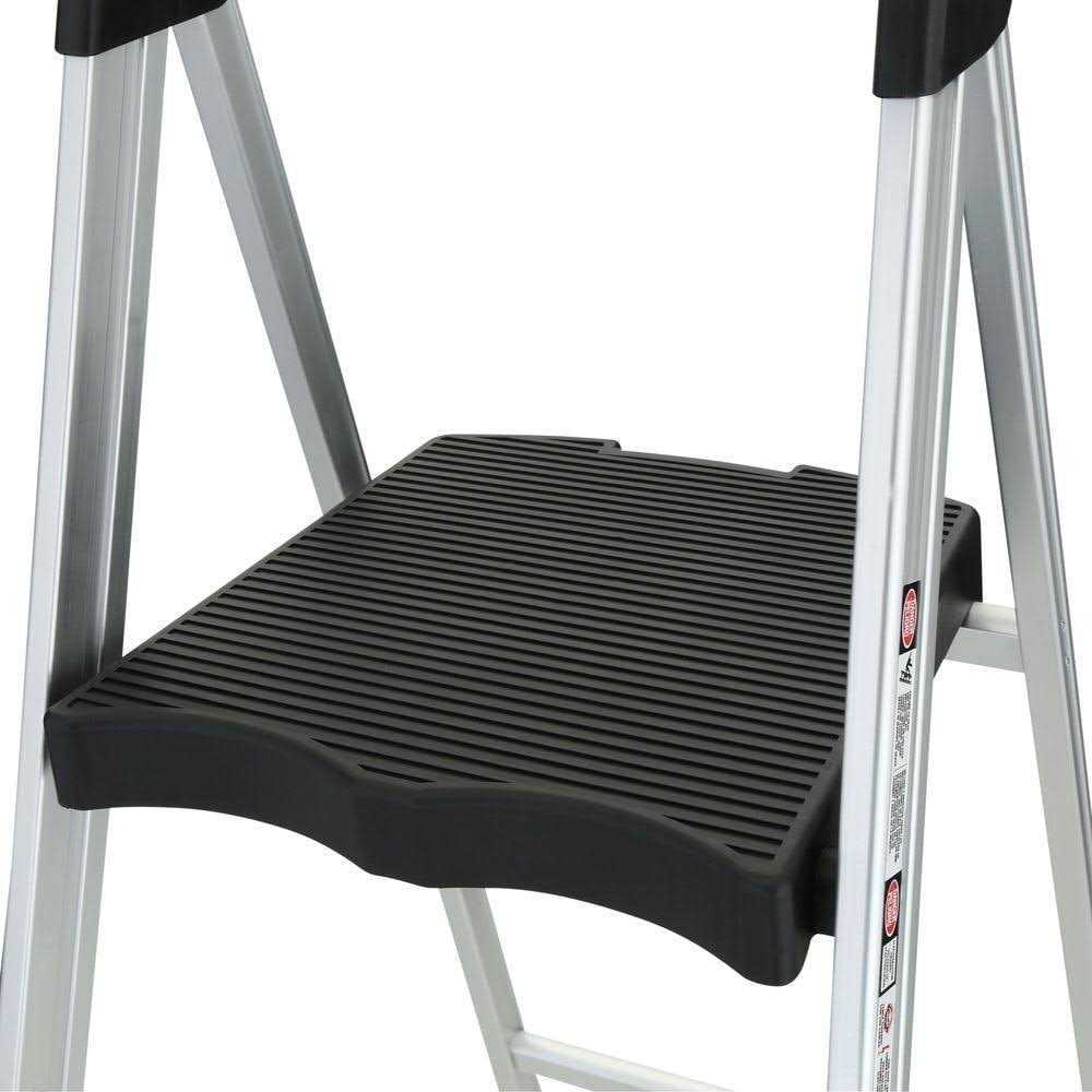Tricam Industries 4-Step Aluminum Ultra-Light Step Stool Ladder with 225 lb. Load Capacity - Image 4