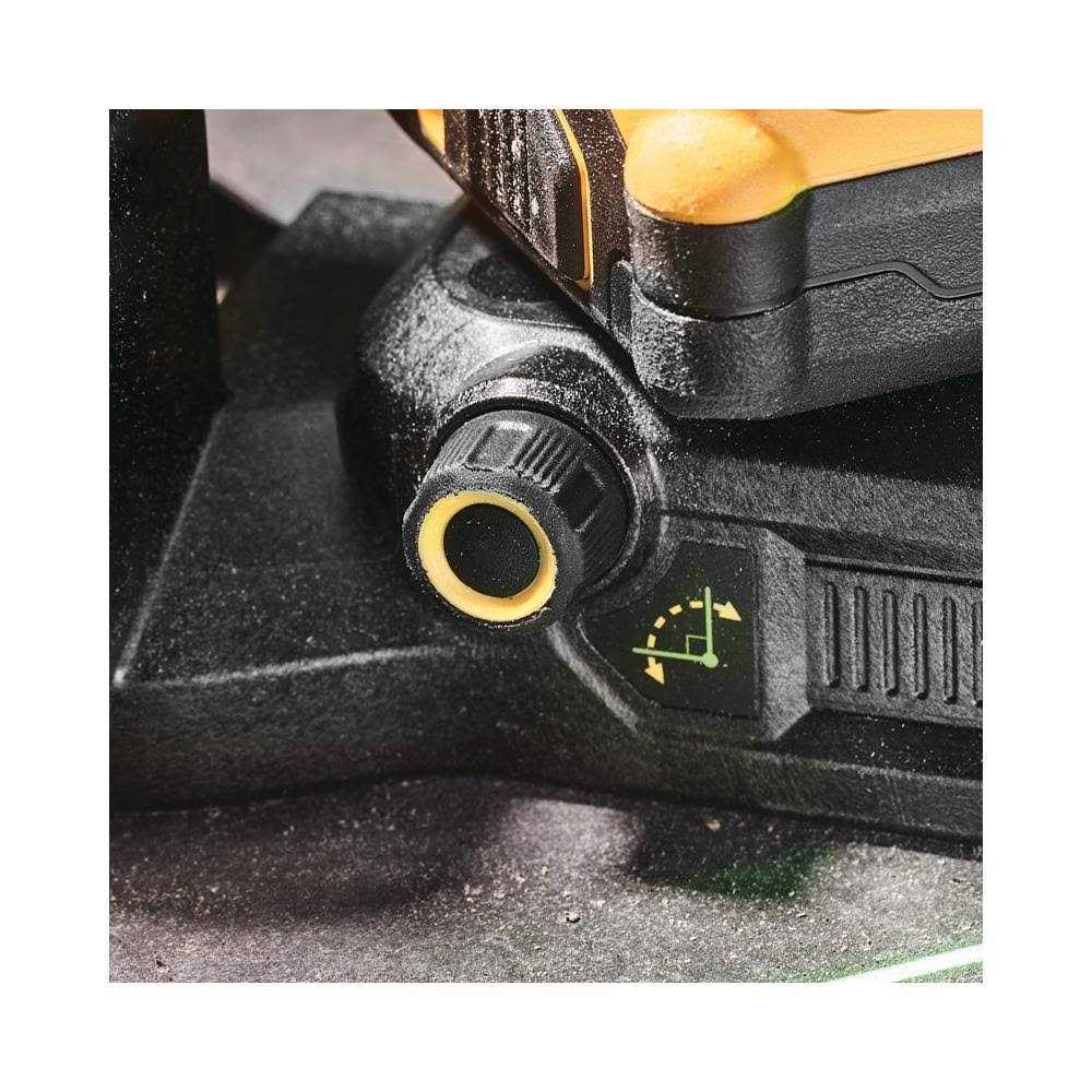 DEWALT DCLE34030GB 20V MAX* 3 x 360 Green Line Laser - Image 5