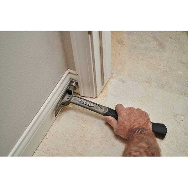 Stiletto TRIMBONE Titanium Smooth Face with Curved Handle with Black Replacement Grip - Image 3