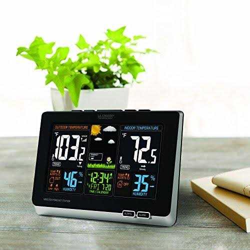 La Crosse Technology Wireless Color Forecast Station - Image 4