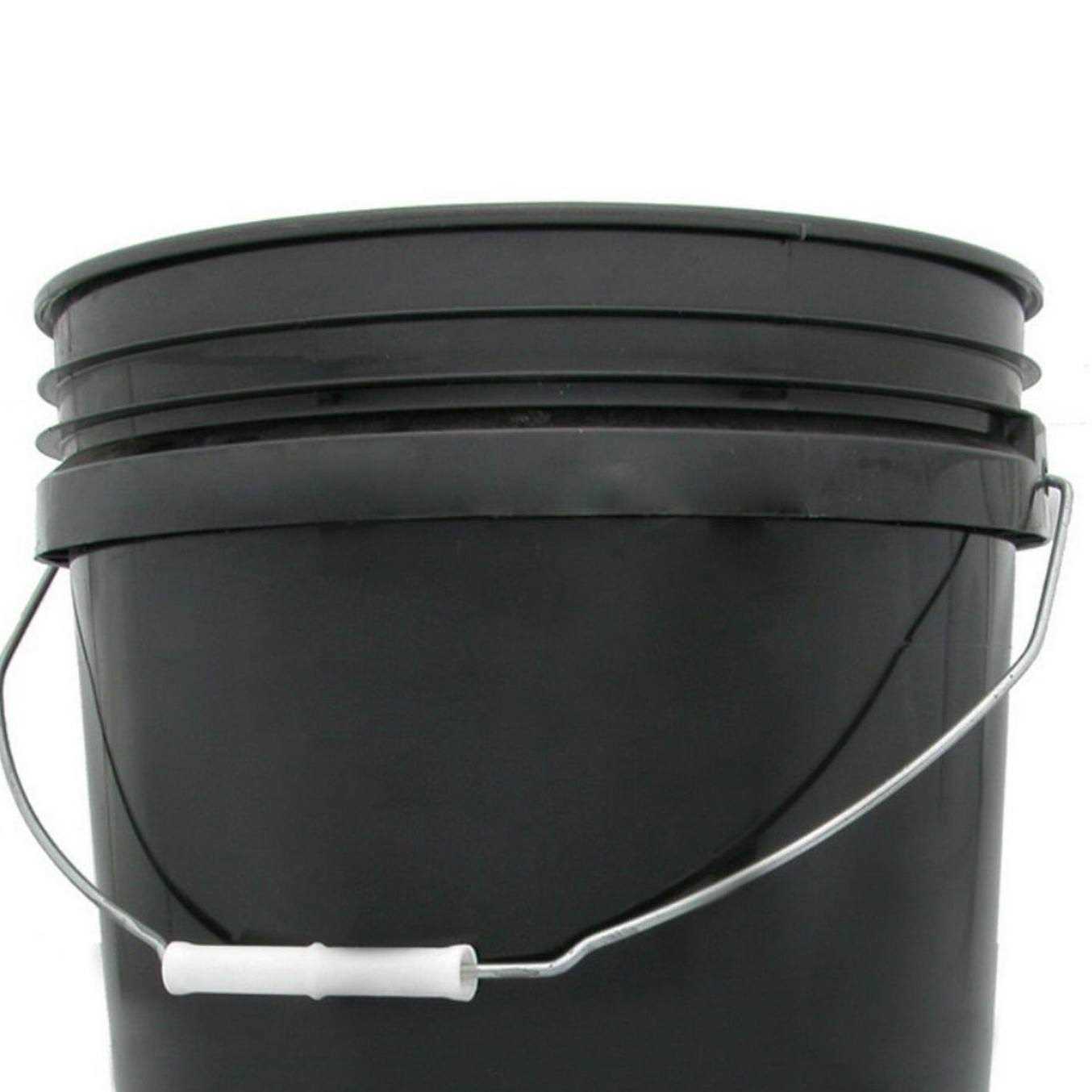 Leaktite Black Plastic Bucket 5 Gallon - Image 4