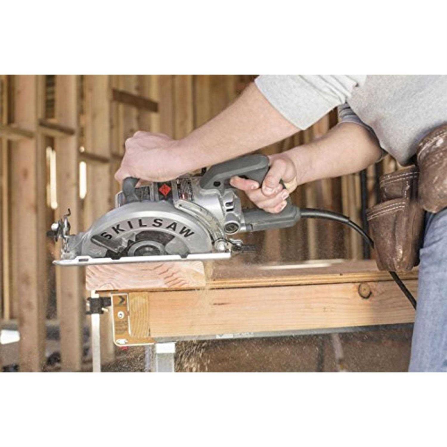 Skilsaw SPT77W-01 7-1/4-Inch Worm Drive Circular Saw - Image 5