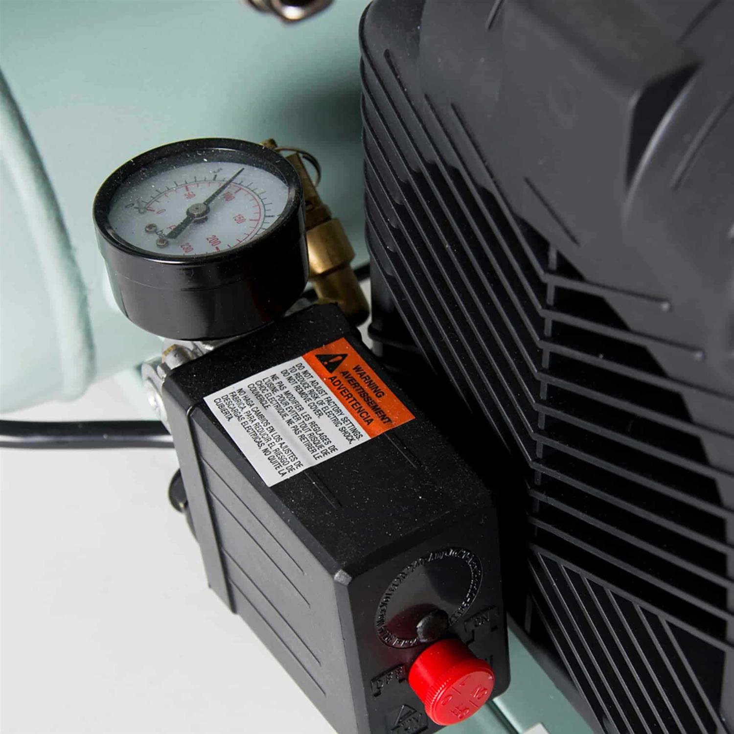 Metabo HPT-EC99SM Portable 4 Gallon Twin Stack Air Compressor - Image 5