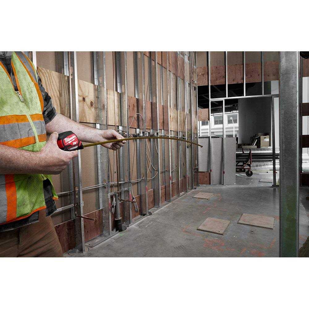 Milwaukee Wide Blade Tape Measure 48-22-0216 - Image 5