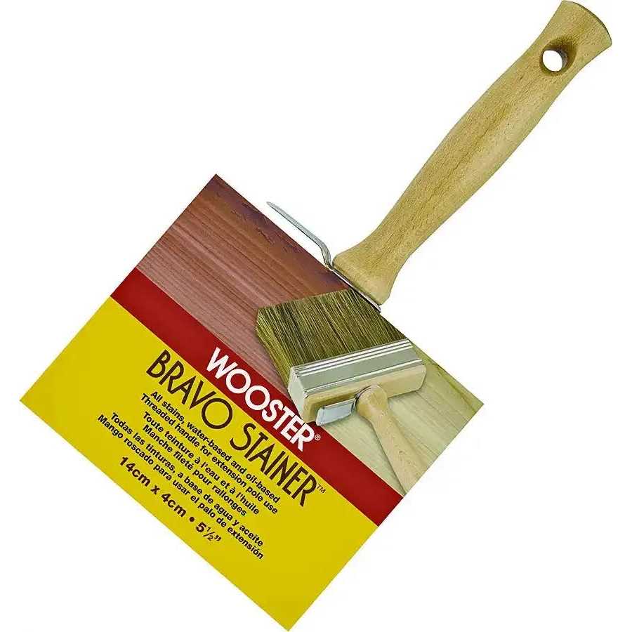 Wooster Bravo Stainer 5-1/2 in. Bristle Brush 0F51190054