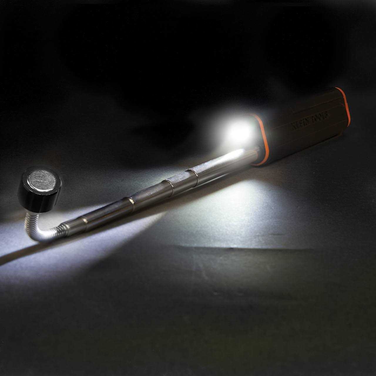 Klein Tools 56027 Telescoping Magnetic LED Pickup Tool - Image 4