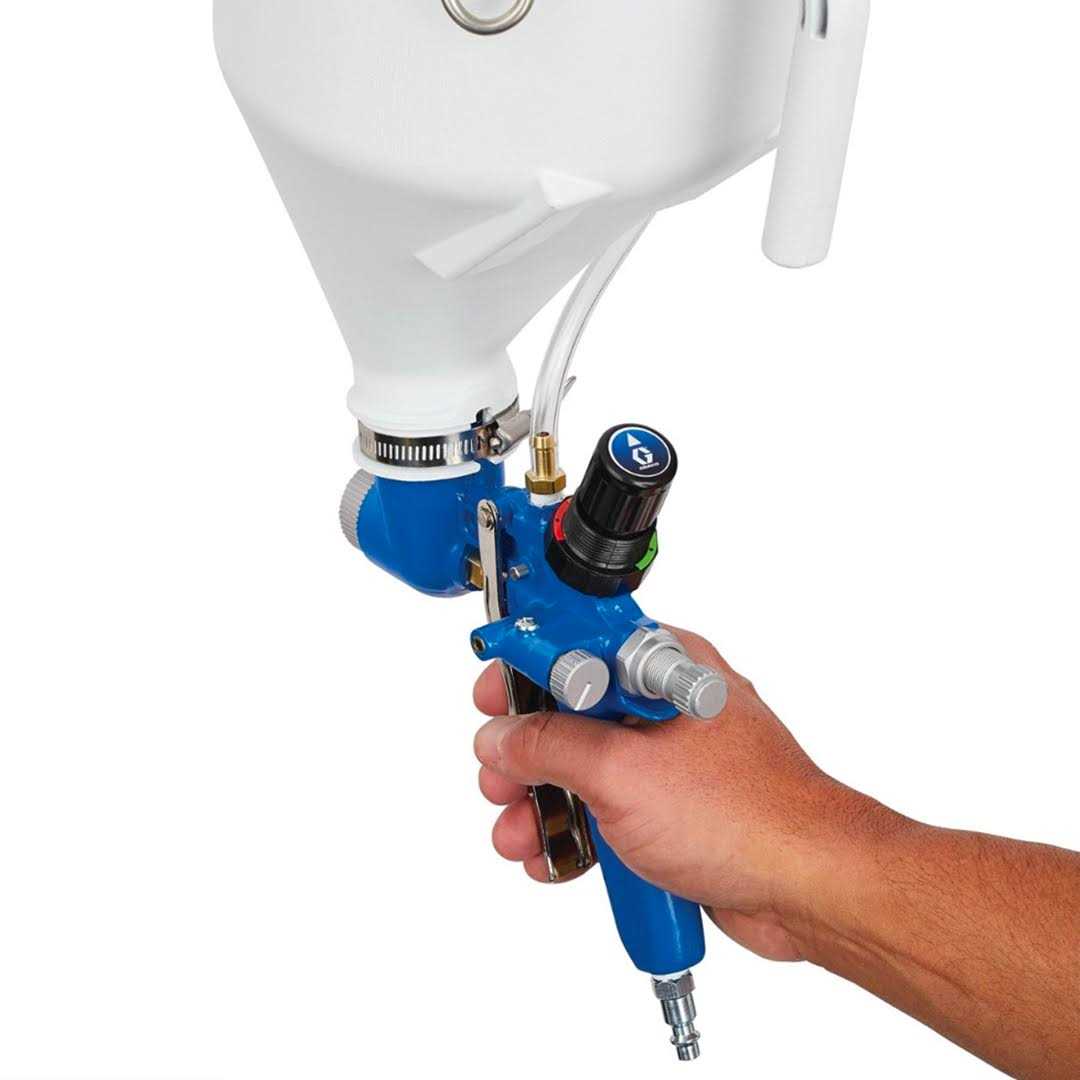 Graco 25D496 FastFinish Pressure-Boosted Hopper Gun - Image 4