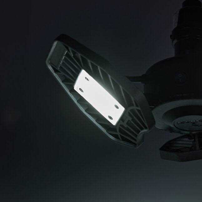 Maxx Blast LED Garage Light - Image 4