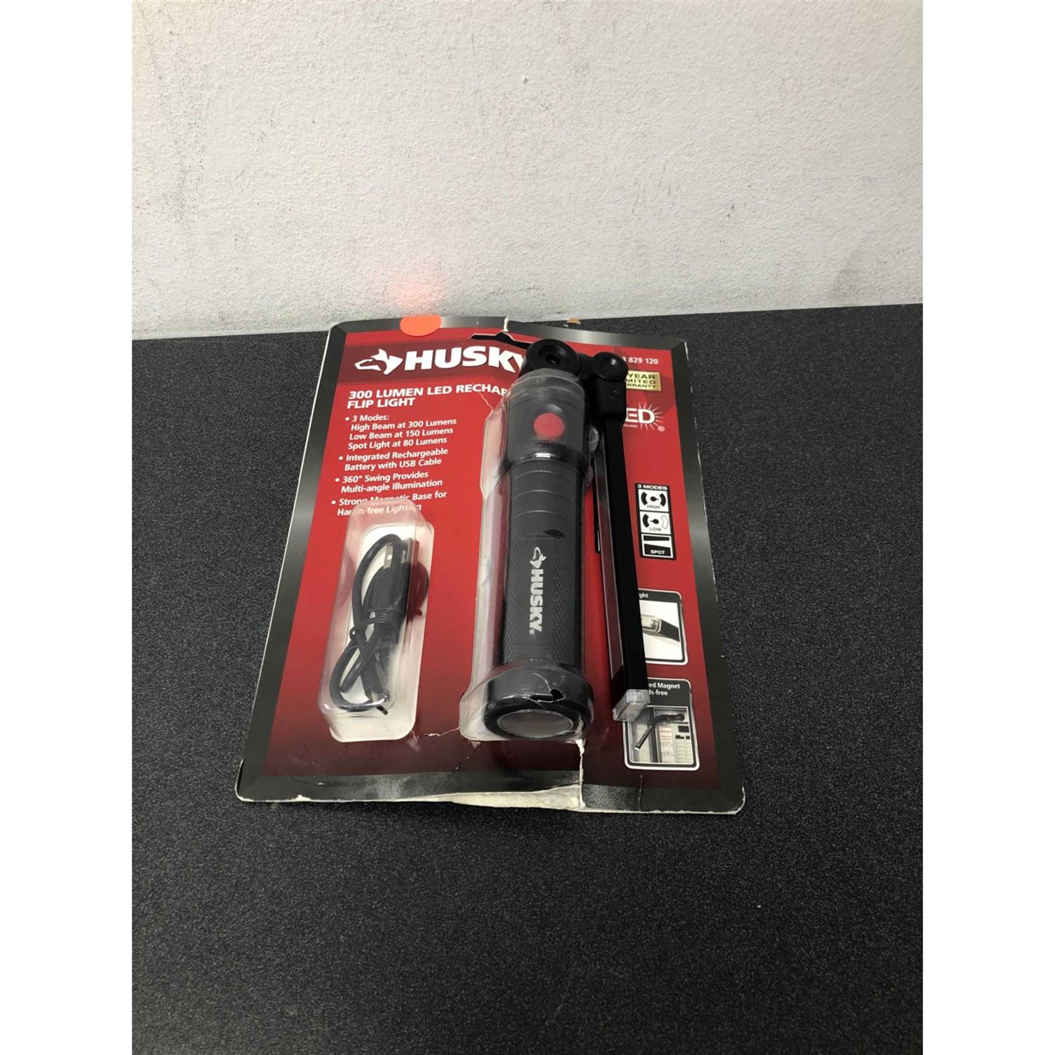 Husky K60241 300 Lumens LED Flip Light - Image 5