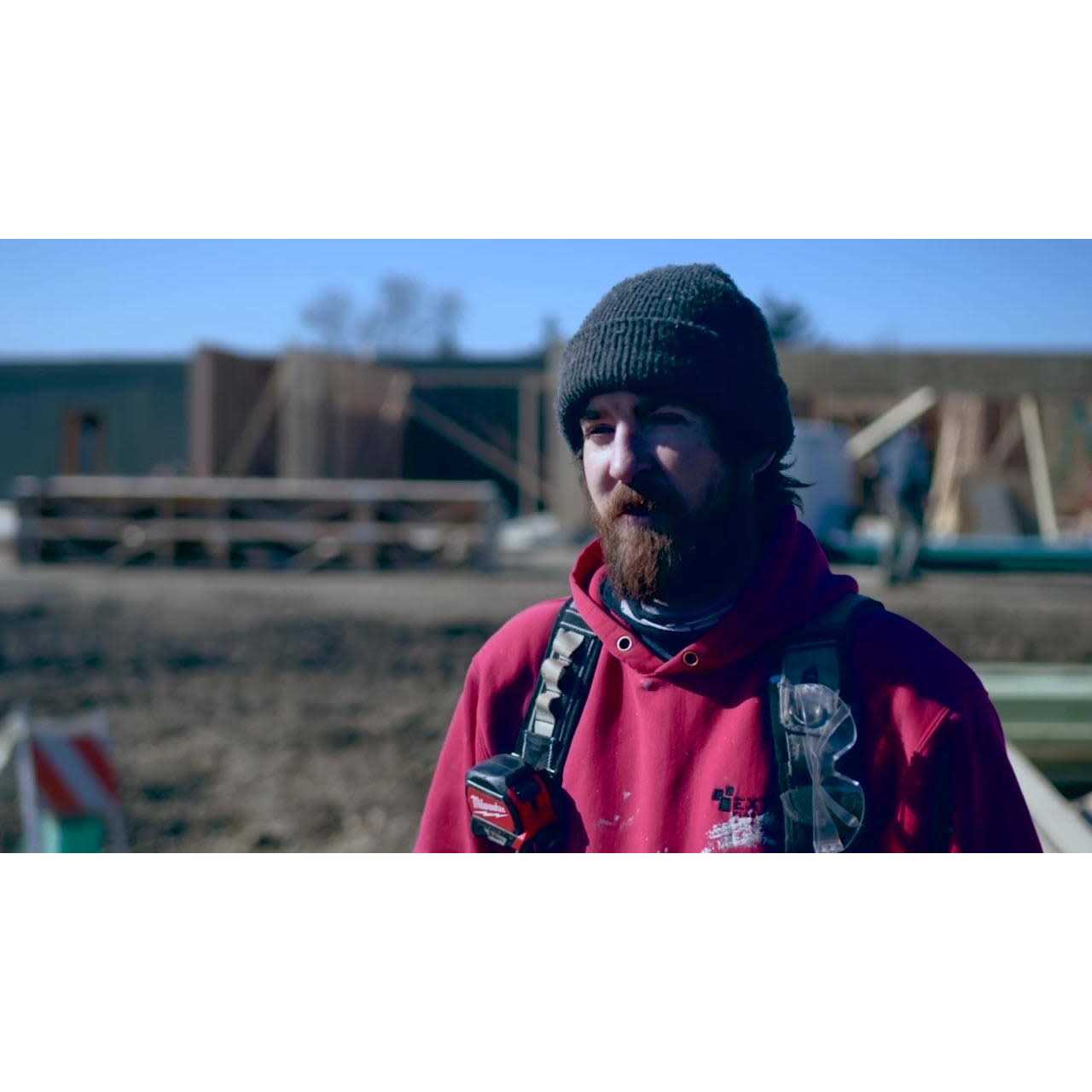 Milwaukee M18 18-Volt Lithium-Ion High Output 12.0Ah Battery Pack - Image 3