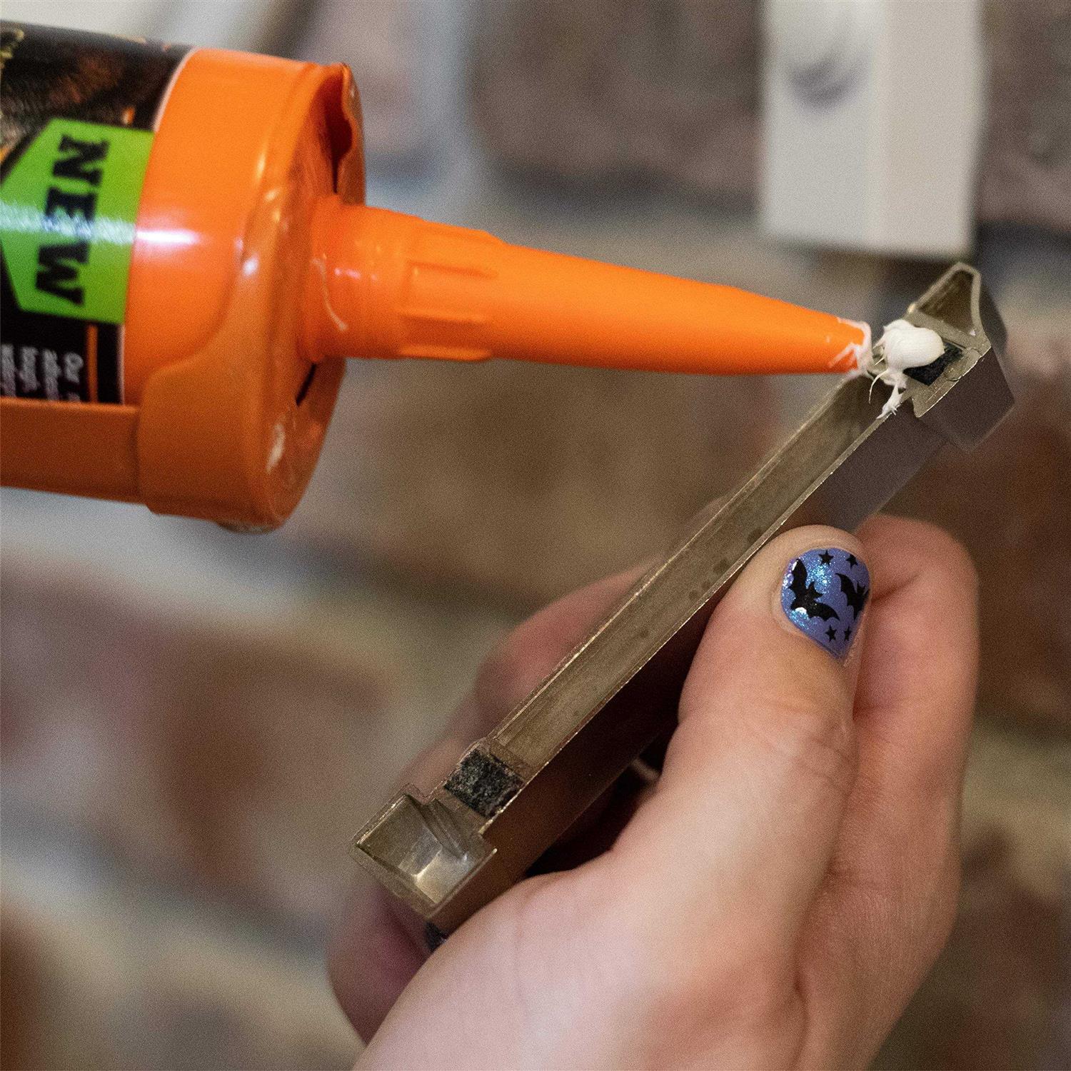 Gorilla Heavy Duty Construction Adhesive Ultimate - Image 4