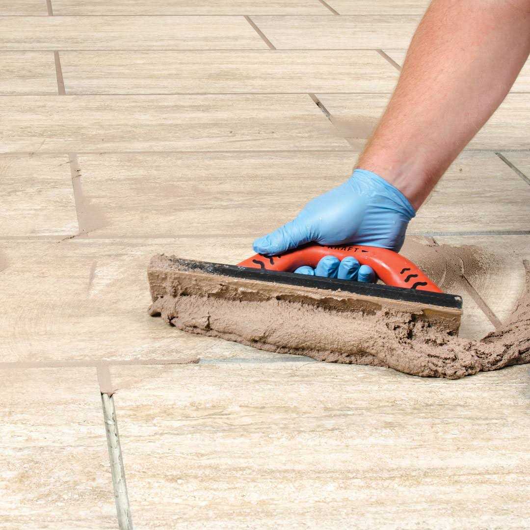 Mapei Flexcolor CQ Warm Gray Acrylic Premix Grout - Image 3