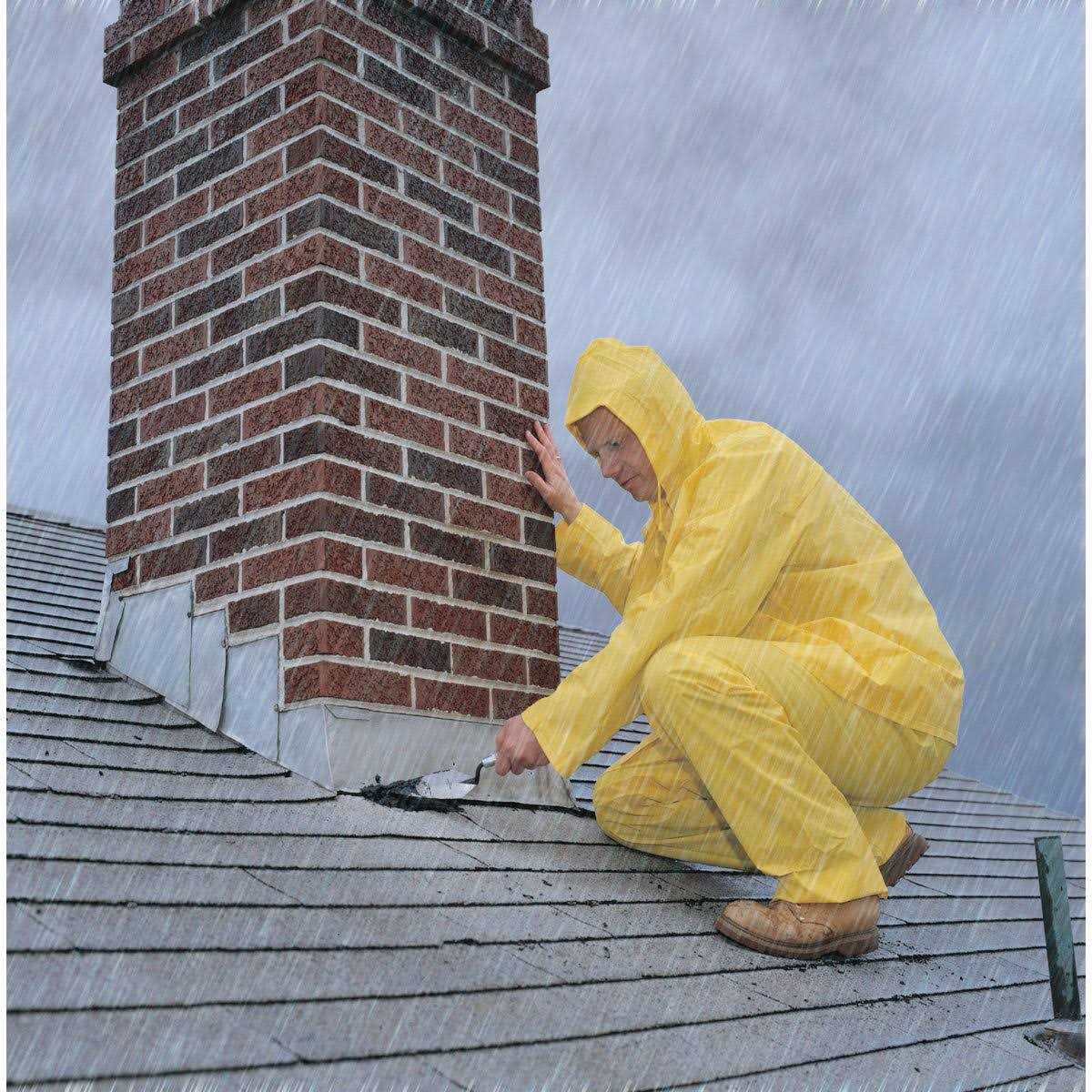 Henry Wet Patch Roof Cement - Image 2
