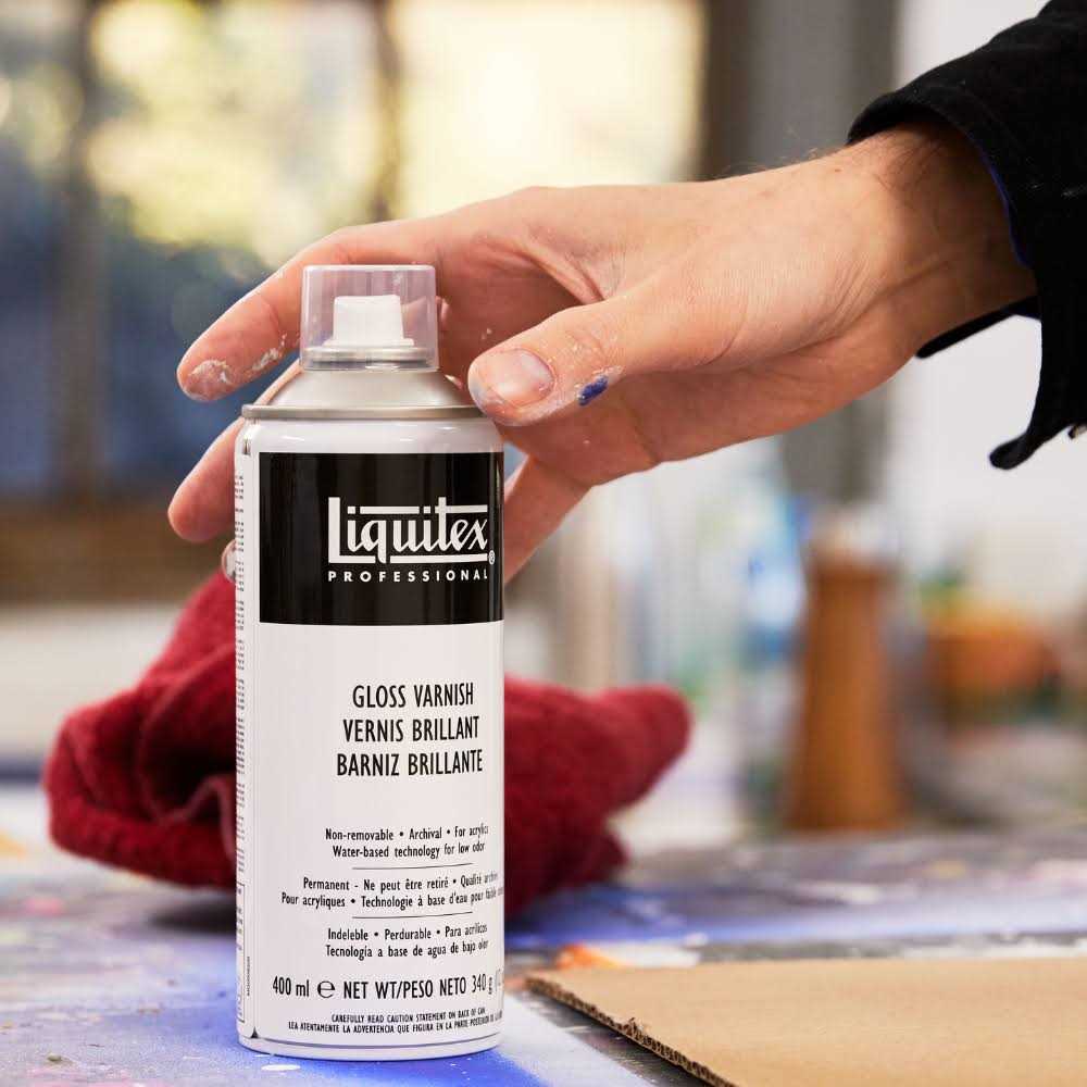 Liquitex Professional Spray Varnish - Image 4