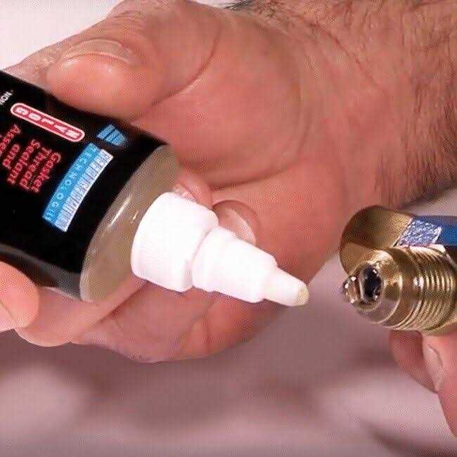 Refrigeration Technologies Nylog Blue Gasket Thread Sealant - Image 5