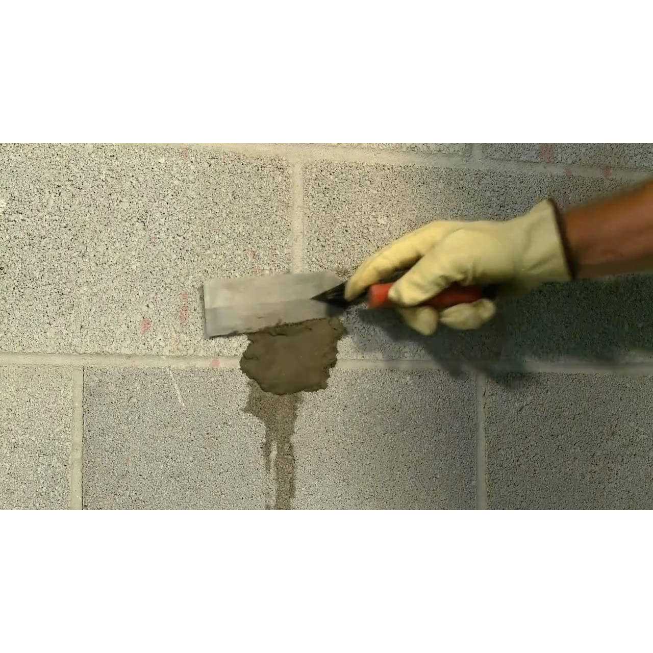 Quikrete Hydraulic Water-Stop Cement - Image 4