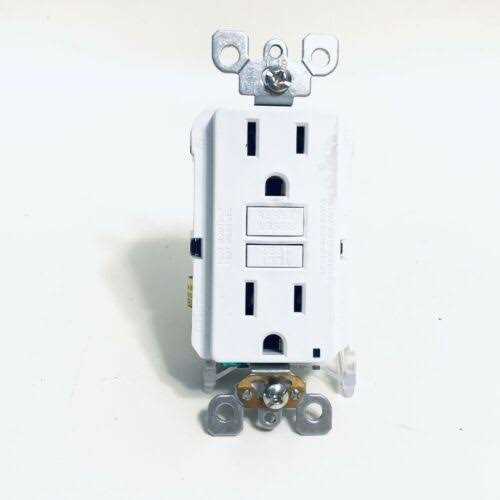 Leviton 20-Amp GFCI Outlet R92-GFTR2-0KW - Image 4