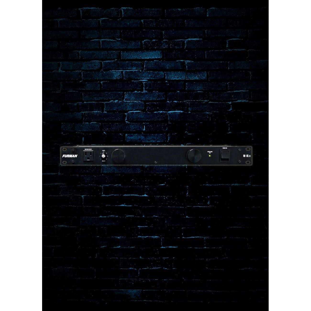 Furman M-8LX Power Conditioner with Lights - Image 4