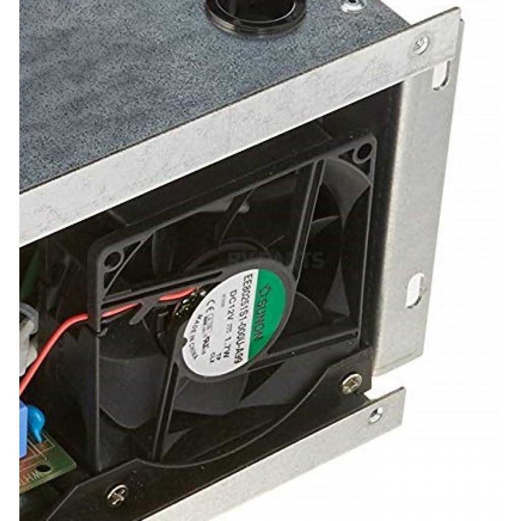 Progressive Dynamics PD4635V Power Converter - Image 3