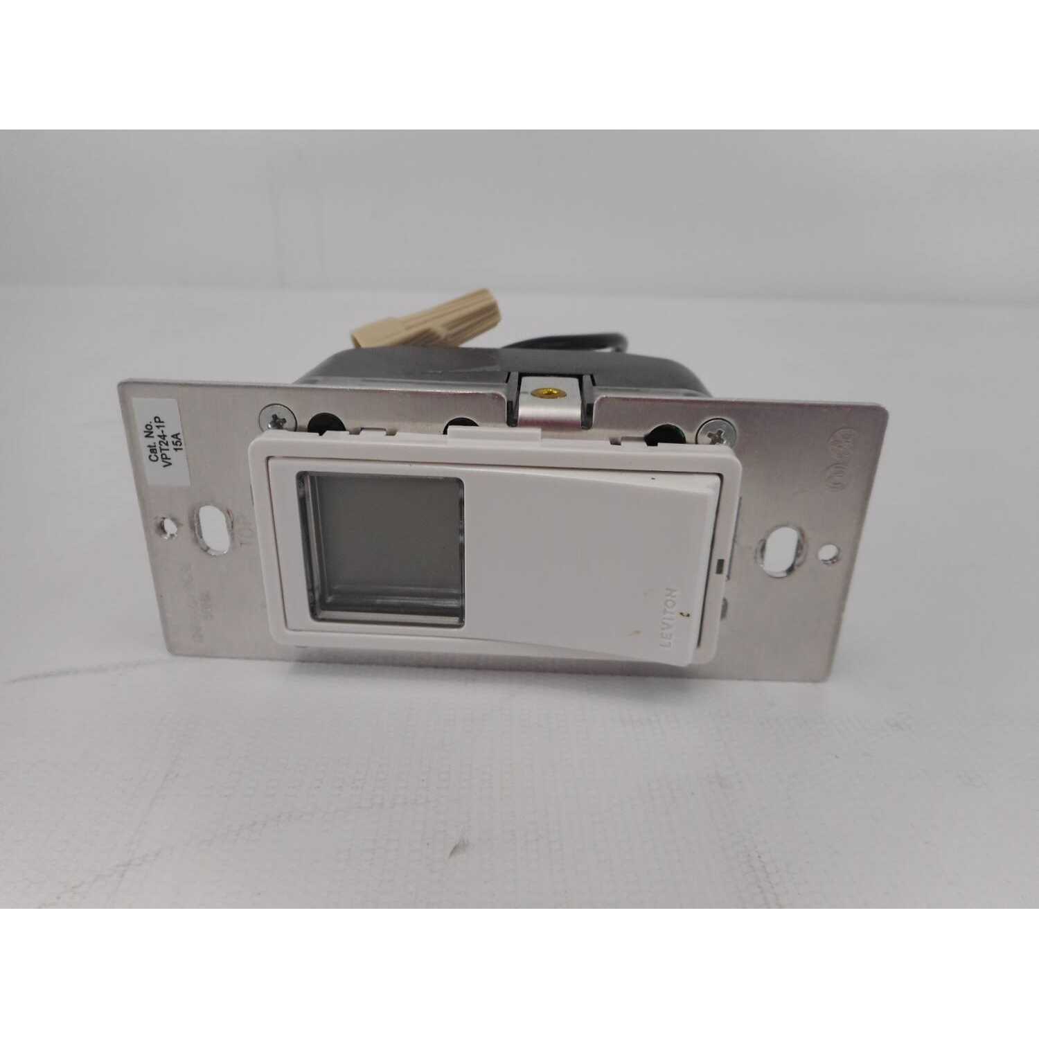 Leviton VPT24-1PZ 24-Hour Timer - Image 5