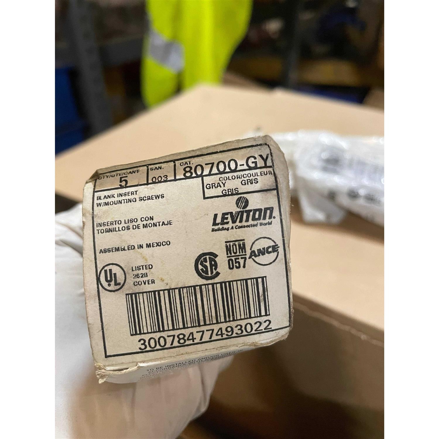 Leviton Toggle Blank Insert Plastic 80700 - Image 3