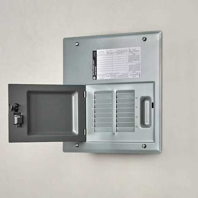 GE TLM812FCUDP Main Lug Convertible Load Center, 125A - Image 4