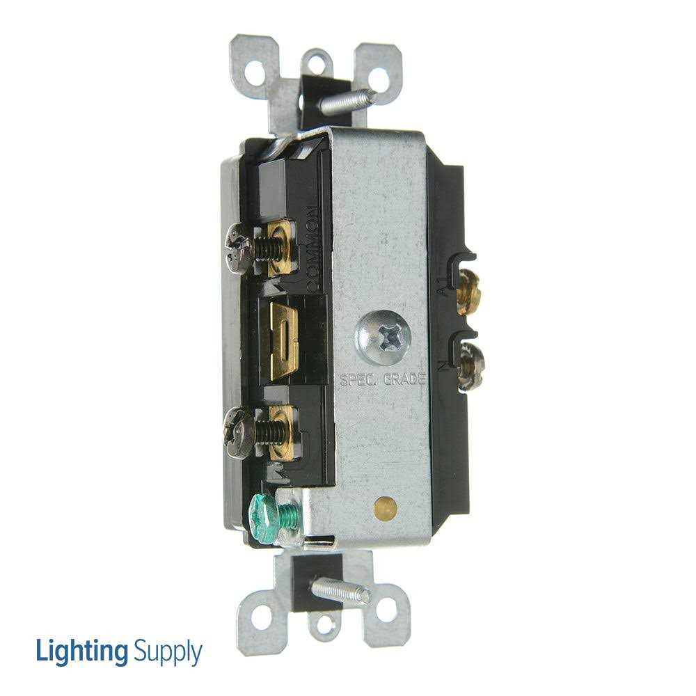 Leviton T5625-E Decora Combination Switch and Tamper-Resistant Receptacle - Image 4