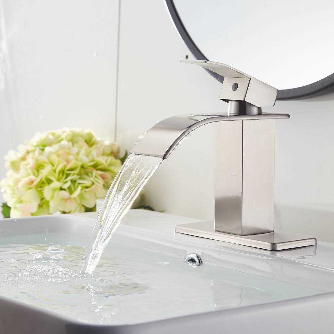 KEBOO 7771 Single Hole Bathroom Faucet with Drain Assembly Finish - Image 4