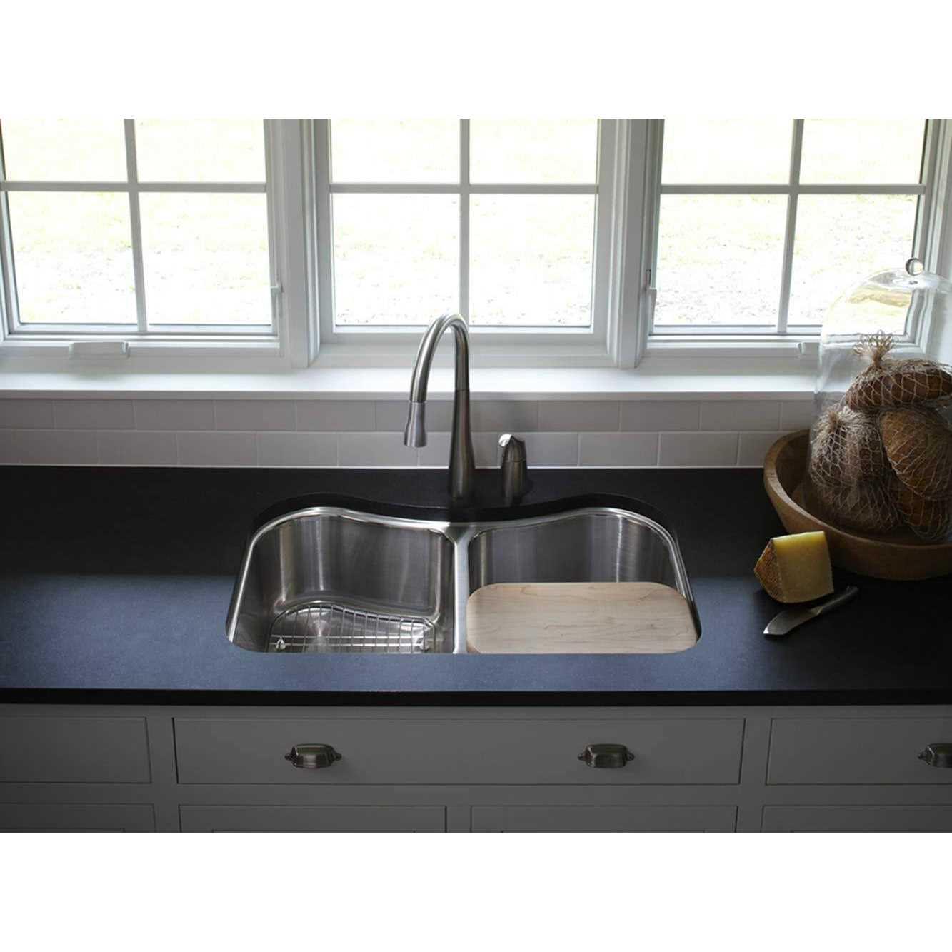 Kohler Simplice Pull-Down Kitchen Sink Faucet K-647-VS - Image 3