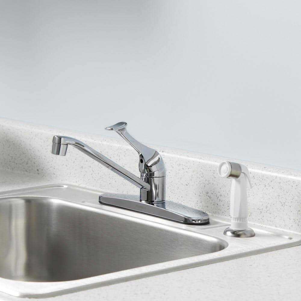 Glacier Bay Single-Handle Standard Kitchen Faucet with White Side Sprayer 825 226 - Image 4