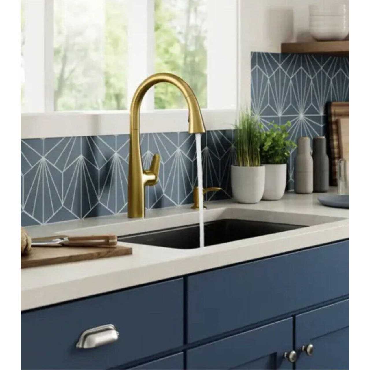 KOHLER Easmor Single-Handle Pull Down Sprayer Kitchen Faucet K-R30573-SD - Image 4