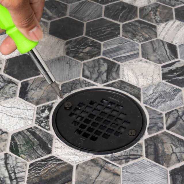 Oatey 42420 Screw-In Strainer with Ring - Image 4