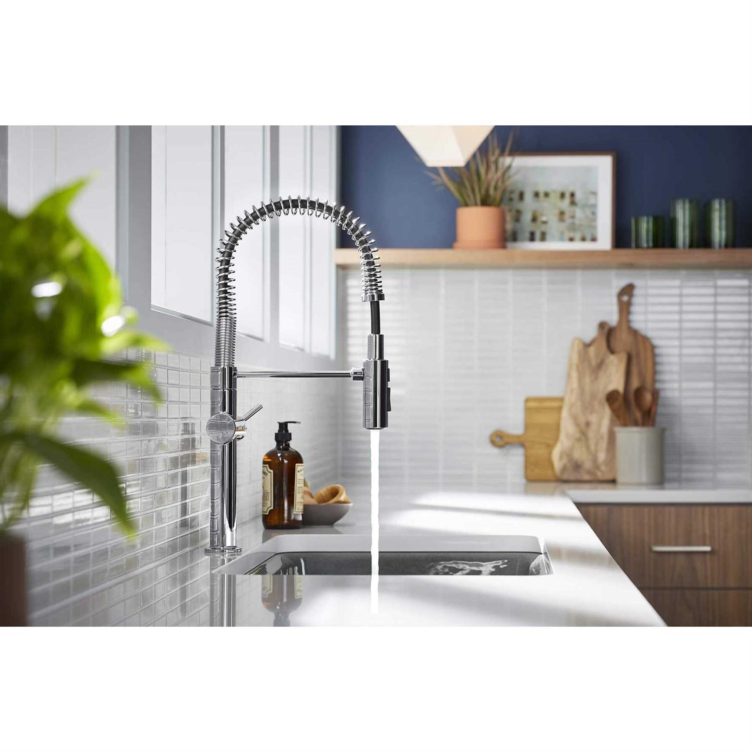 Kohler Crue Semi-Professional Single-Handle Pull-Down Sprayer Kitchen Faucet - Image 5